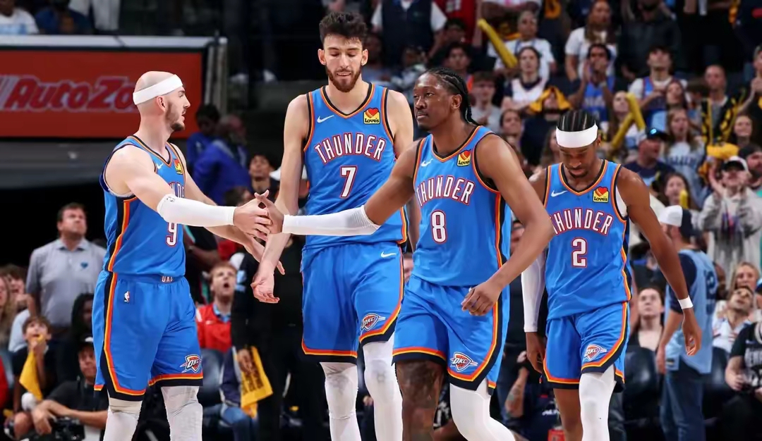 app下载-包含冲刺阶段费城76人备战NBA总决赛，扳平良机细节曝光，震撼外界，阵容厚度经受考验的词条