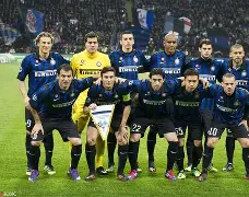 体育视频直播-里程碑夜国际米兰篮板制胜；英超关键时刻刷纪录；球迷炸锅；阵容厚度经受考验(国际米兰历史夺冠)